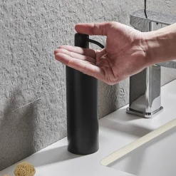 Arezzo Freestanding Round Soap Dispenser Matt Black -Shower Essence azrd1mbfd4