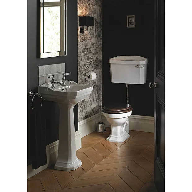 Heritage - Granley Cloakroom Basin & Pedestal 6 Heritage - Granley Cloakroom Basin & Pedestal - Image 4