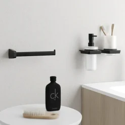 Venice Square Black Right Hand Towel Bar